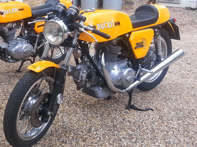 Ducati 750 S
